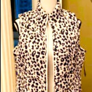 Kim Rogers With Tags Puffer Vest